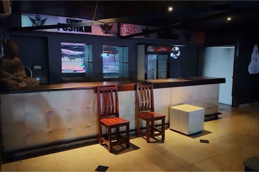 Commercial Property for Sale in Lemoenkloof Western Cape